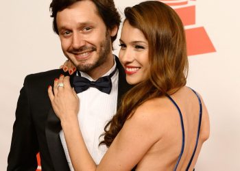 El detrás de escena de la dedicatoria de Benjamín Vicuña a Pampita en los Martín Fierro: lo que no mostró la tevé