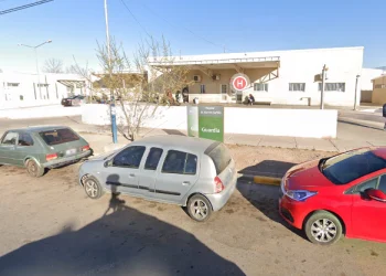 Zonda en la provincia de Mendoza: un hombre murió aplastado por un puesto de revista