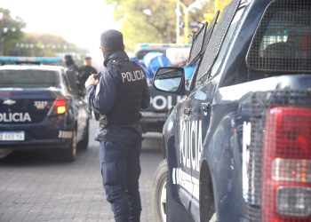 Exoneran a un policía sanrafaelino por golpear a un civil