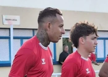 Boca pide a FIFA y AFA que libere un cupo de extranjeros mientras siga el conflicto con Villa