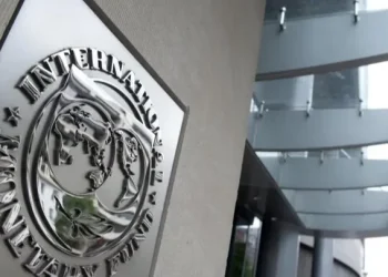 El Gobierno admitió que la devaluación fue un pedido del FMI