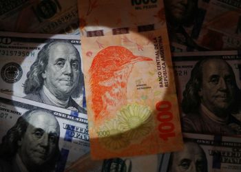 La suba del dólar y la inflación impactaron en el consumo y la industria espera una señal ante la falta de reservas