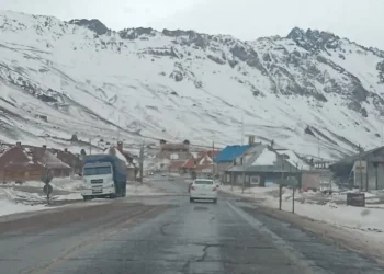 Cierra el paso a Chile por mal tiempo y podrá ser por varios días