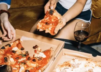 El truco con la caja de la pizza que te dejará con la boca abierta
