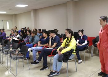 Continúan las capacitaciones y asignación de tareas al personal del Schestakow para estar listos ante contingencias