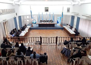Comenzaron las actividades del Concejo Deliberante Estudiantil que enseña el trabajo de los ediles locales