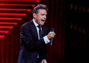 Luis Miguel, complicado: una fan argentina planea demandarlo por estafa tras ver su show