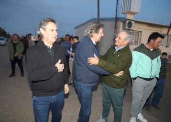 Más y mejores servicios: se inauguraron luces led en Atuel Norte y una red de agua en La Guevarina