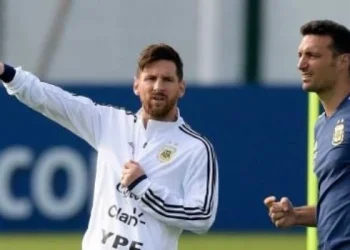 Scaloni cita a 32 futbolistas para el inicio de las Eliminatorias Sudamericanas
