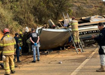 Siete hinchas del Corinthians murieron y más de veinte resultaron heridos en un trágico accidente de tránsito en Brasil
