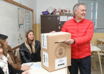 Elecciones 2023: Votó Juan Schiaretti
