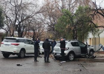 Choque con daños materiales en San Lorenzo y Coronel Plaza