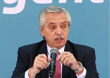 Alberto Fernández pidió cuidar la paz social, confrontó con Milei y explicó por qué no habló durante los últimos días