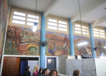 Los murales del Correo necesitan intervención: “Se están deteriorando rápidamente debido a la falta de conservación del edificio”