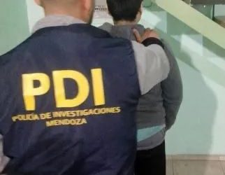 Acoso virtual a una estudiante: chats, amenazas y marcha