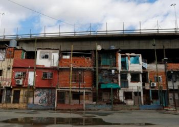 La pobreza subió a 40,1% en el primer semestre de 2023 y afectó a más de 18,4 millones de argentinos