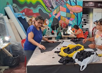 Polo Textil: se lanzó una nueva edición del taller gratuito de Estampado Artesanal