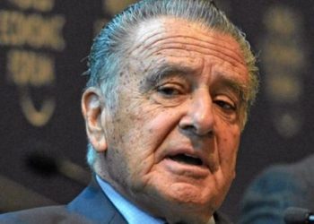 Eurnekian expresó su total desacuerdo con dichos de Milei: «No está a la altura de juzgar ni opinar sobre el Papa»