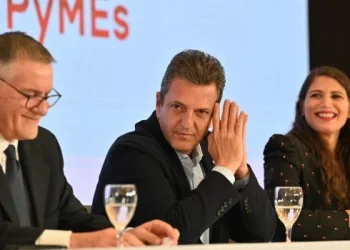 Massa anunció medidas de alivio fiscal para pequeños contribuyentes y pymes