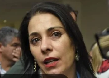 «Ni de vacaciones ni escondiéndome», habló la senadora que faltó a la sesión que aprobó el pliego de la jueza Figueroa