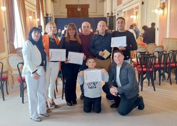 El programa “Renacer”, de LV4, ganó el Martín Fierro Federal