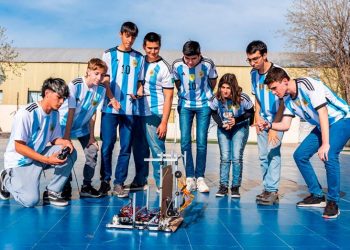 Orgullo: Nueve chicos mendocinos conforman la Selección Argentina de Robótica