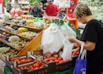 La brecha entre la góndola y lo que recibe el productor superó el 250%: “No es el productor el formador de precios”