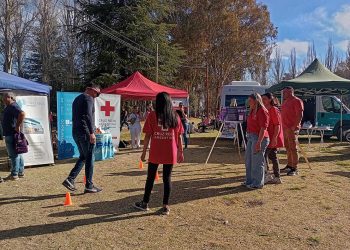 Festejos de primavera: la Cruz Roja llevó a cabo un operativo de seguridad y actividades relacionadas con la salud