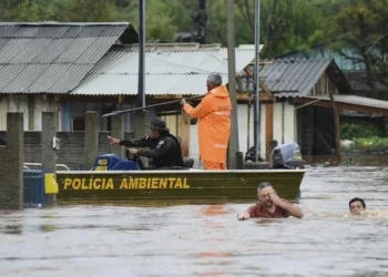 Sube a 28 la cifra de muertos por devastador ciclón en el sur de Brasil