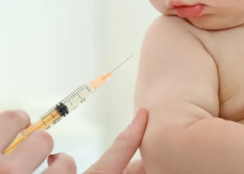 Provincia de Mendoza:  Ordenaron que una bebé con padres antivacunas reciba las dosis obligatorias