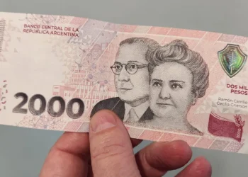 Alerta por el rechazo de billetes de $2.000: dónde no se aceptan y qué hacer si tenés uno