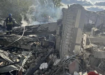 Mueren 51 personas en un bombardeo ruso a un pueblo de Ucrania