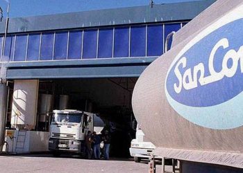Sancor denunció un bloqueo sindical salvaje que pone en riesgo 3 millones de litros de leche