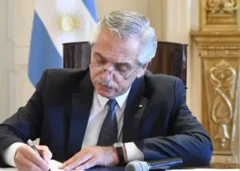 Alberto Fernández firmó el decreto del pliego de la jueza Figueroa