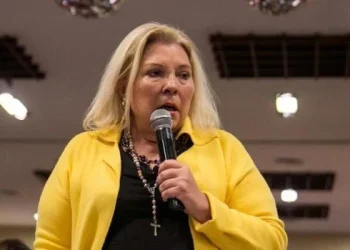 Carrió arremetió contra Macri: «Siempre jugó para Milei y la destrucción de Juntos por el Cambio»