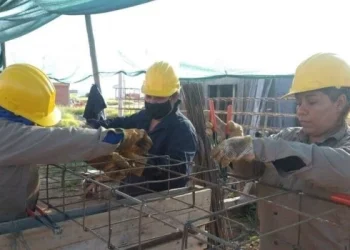 Crece el empleo de mujeres en el sector de la construcción