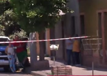 Horror en Tucumán: Discutió con el padre, lo asesinó a golpes, sacó el cuerpo a la vereda y se atrincheró