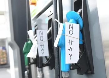 Escasez de combustibles: el gobierno y las petroleras esperan normalizar el abastecimiento en las próximas 48 horas