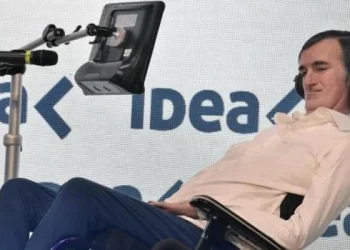 Esteban Bullrich en IDEA: «La mejor forma de salir de la pobreza es la educación de calidad»