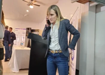 Llano: “Hay que tender puentes con los dirigentes y votantes de Juntos por el Cambio”
