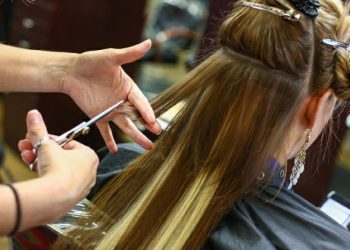 Desde el grupo “Juntando Sonrisas” piden que peluqueros se sumen con su aporte para los chicos del comedor “Dios proveerá”