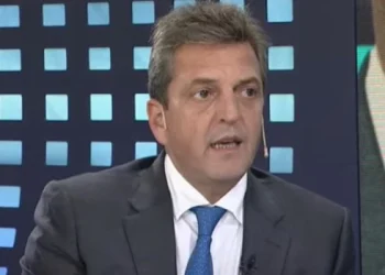 Massa dijo que creció el abastecimiento de combustible y se normalizará en las próximas horas