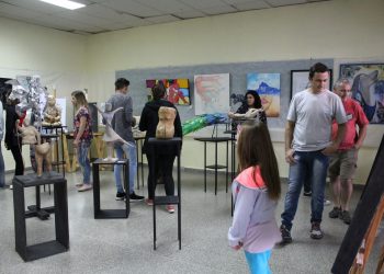 Alumnos de escuelas artísticas desarrollarán una linda muestra de sus trabajos en la plaza San Martín