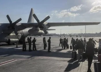 Partió el segundo vuelo con argentinos repatriados desde Israel a Italia