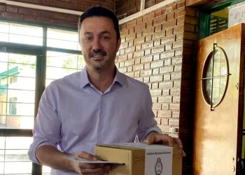 Petri, contundente tras su voto: “Se decide el futuro de nuestros hijos”