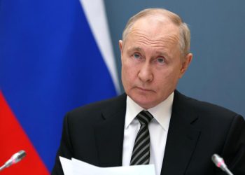 Tras revocar un tratado de prohibición de armas atómicas, Rusia ensayó una respuesta nuclear masiva