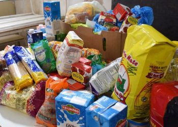 La canasta básica aumentó 12,2% en septiembre y una familia necesitó $319.422 para no ser considerada pobre