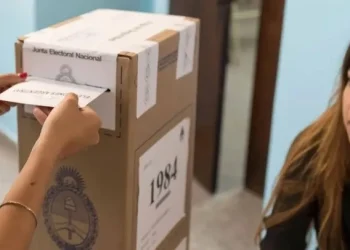 A dos horas del cierre de los comicios, ya votó el 59% del padrón