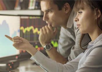 Especialistas internacionales creen que los países occidentales intervienen cada día más en sus economías