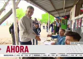Votó Randazzo y pidió «no dejarse condicionar por las encuestas»